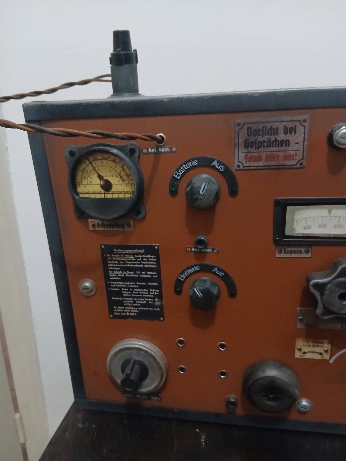 Replique inerte radio allemande 2eme GM 185€ — vue 4