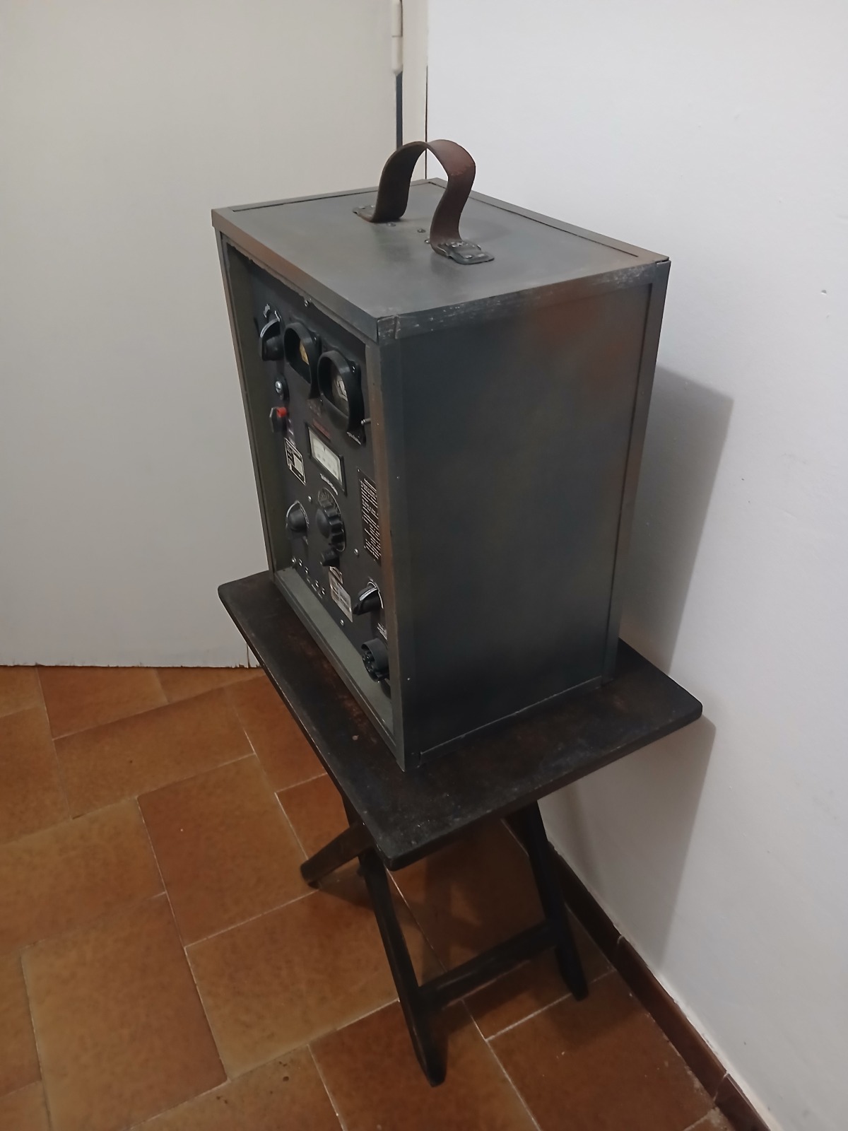 Replique inerte radio allemande 2eme GM 170€ — vue 2