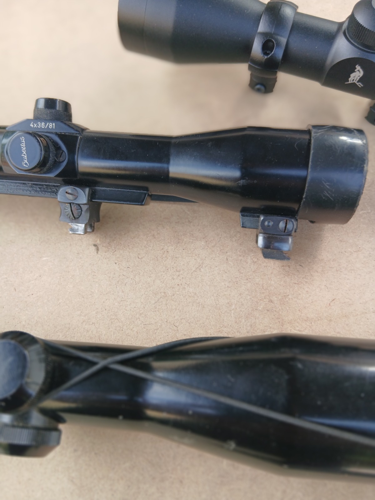 2 LUNETTES CLASIQUESS ET UNE MODERNE (LOT 400€) — vue 7