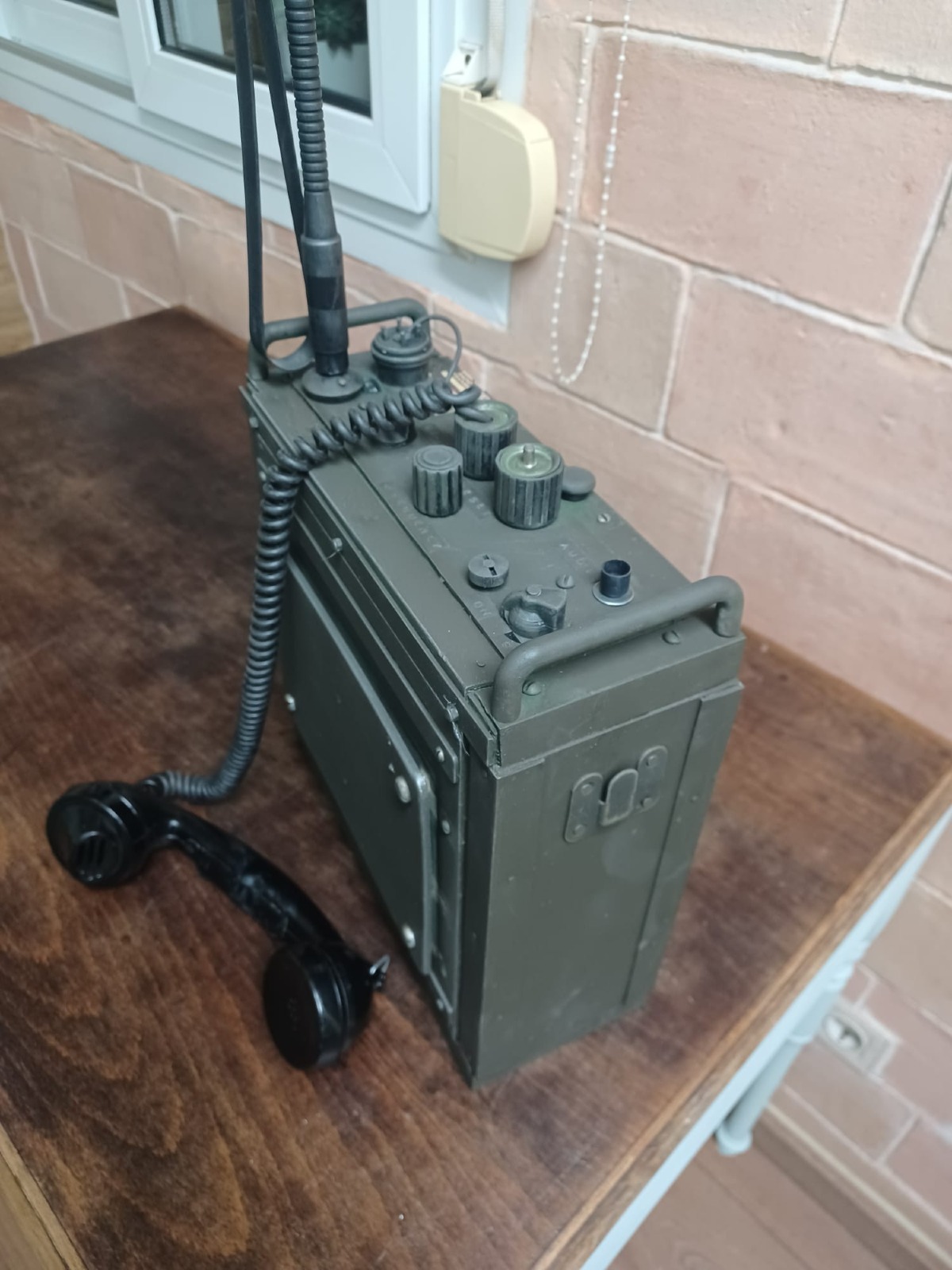 Replique inerte radio US Army Viet Nam  PRC 25
