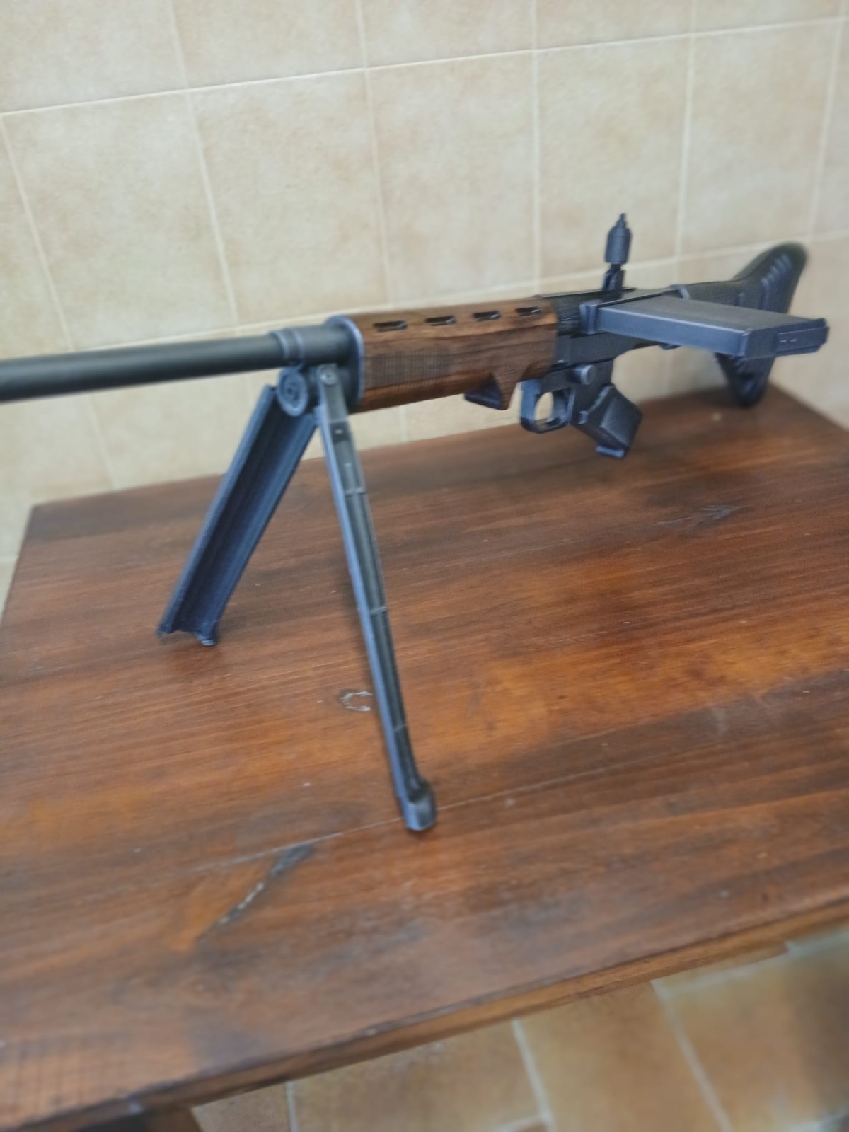 REPLIQUE INERTE FG 42 — vue 6